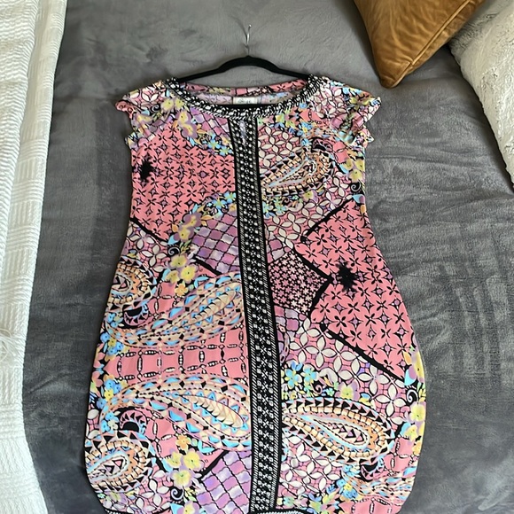 Beige by ECI shift dress, worn once - Picture 3 of 4